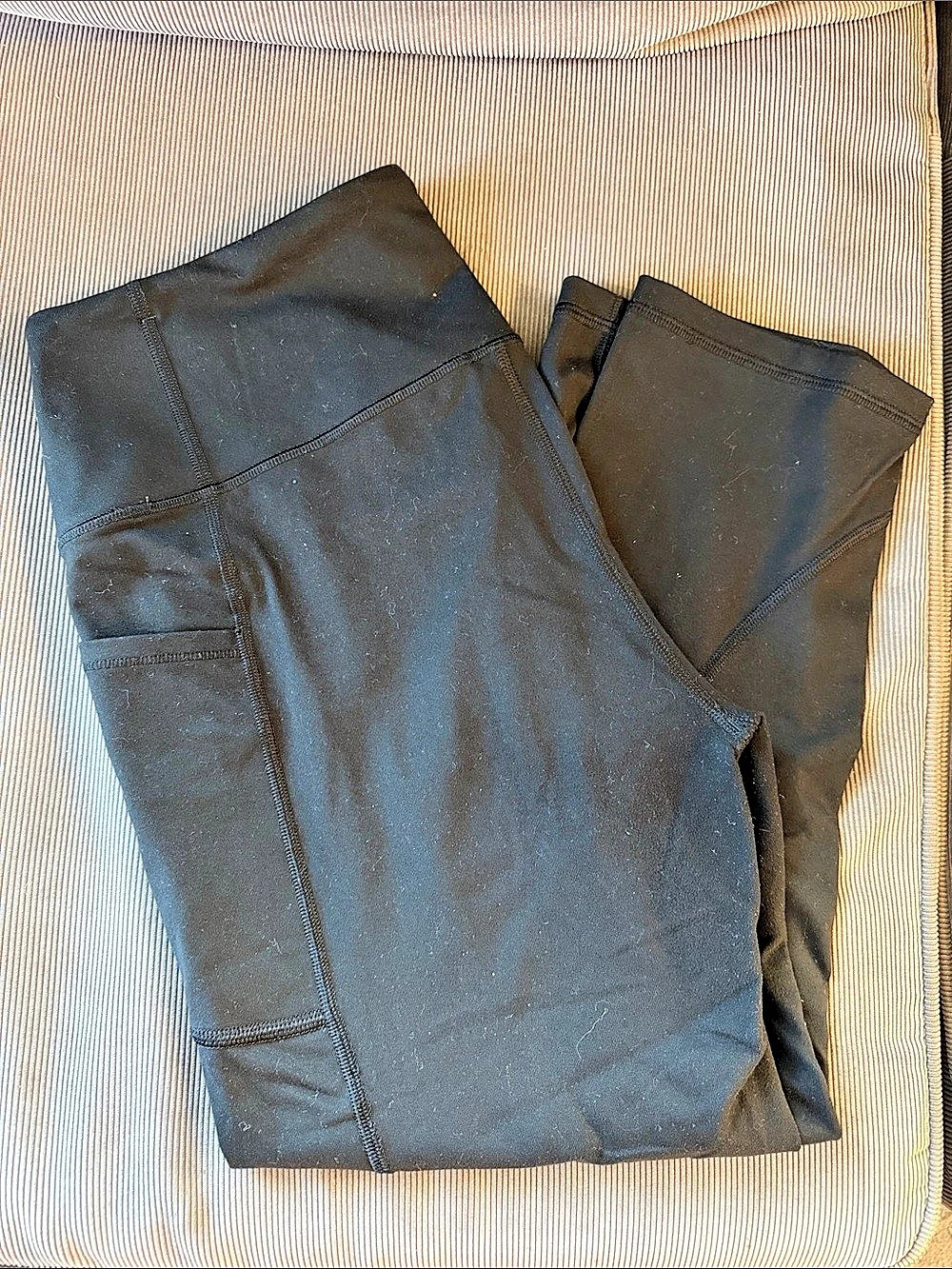 Victoria's Secret Knockout by Victoria's Secret Crop Leggings Knockout Crop